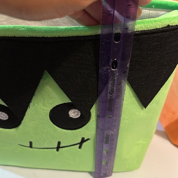 Halloween totes - Picture 9 of 9